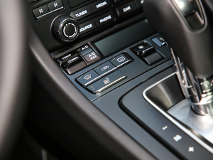 2018ޱrݿ 15޶ п؅^