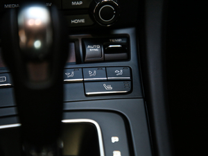 2018ޱrݿ 15޶ п؅^