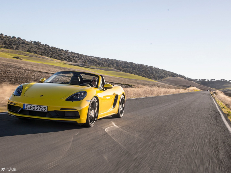 2018r(sh)718 Boxster GTS