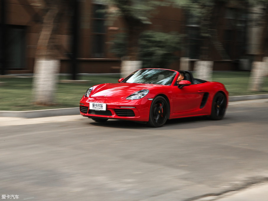 2018r718 Boxster S