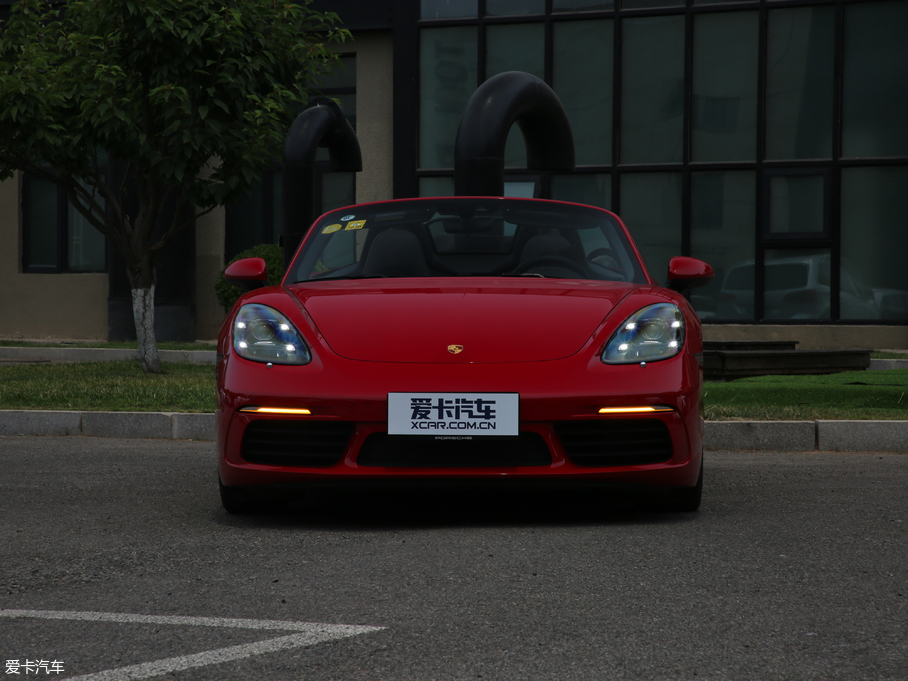 2018r(sh)718 Boxster S