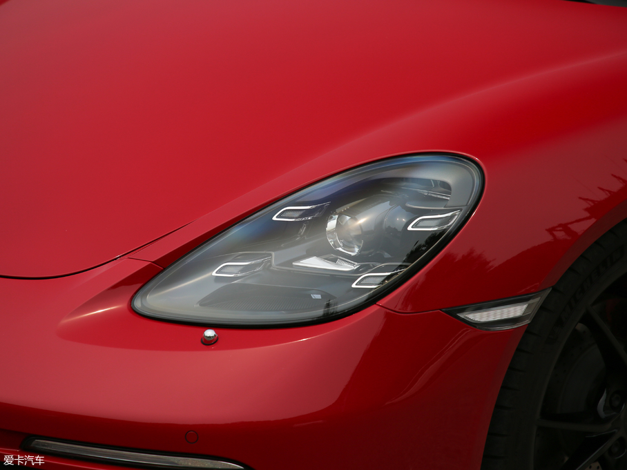 2018r718 Boxster S