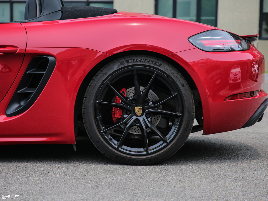 2018r(sh)718 Boxster S