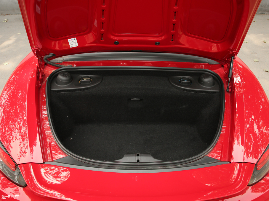 2018r(sh)718 Boxster S