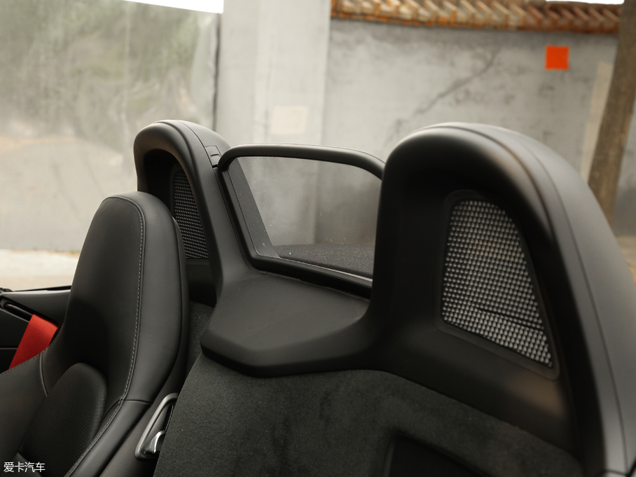 2018r718 Boxster S