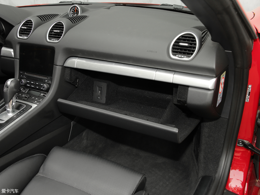 2018r718 Boxster S