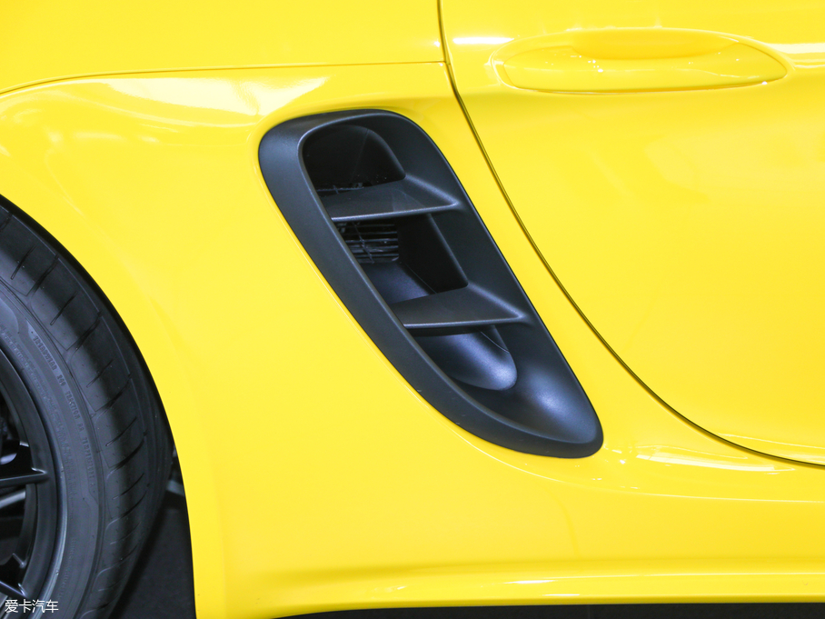 2018r(sh)718 Boxster