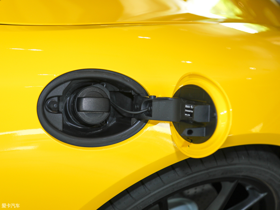 2018r(sh)718 Boxster