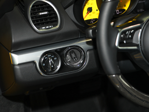 2018Boxster п؅^(q)