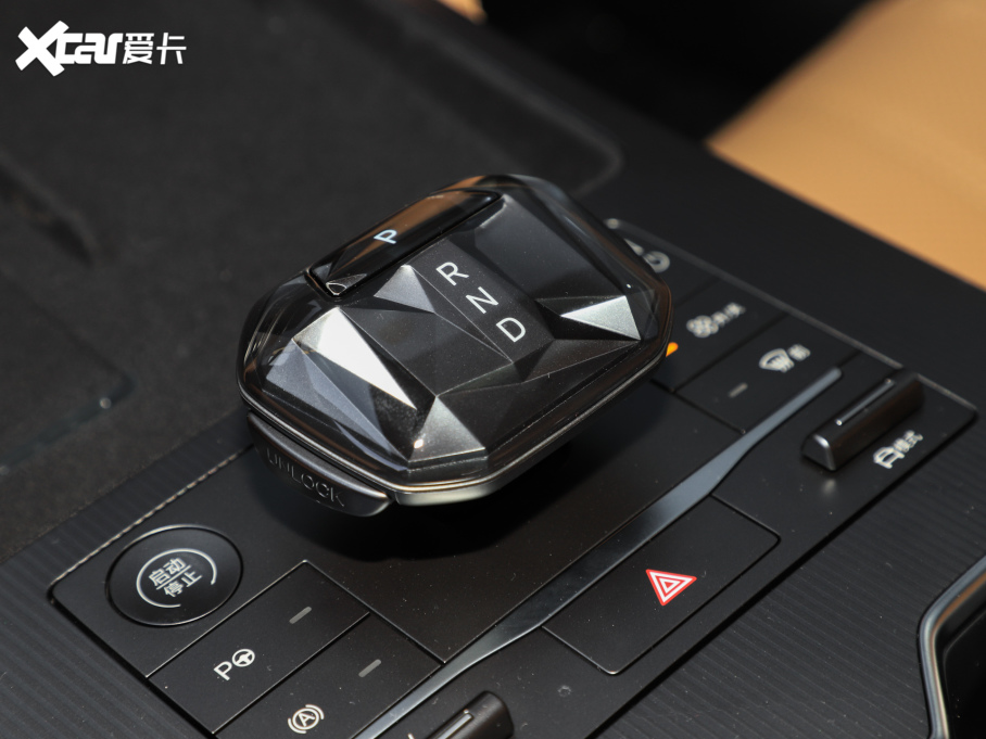 2024L DM-i 160km ׿Խ