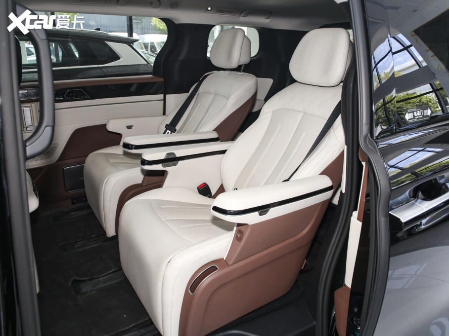 2025 DM-i 1.5T 180km ׿Խ