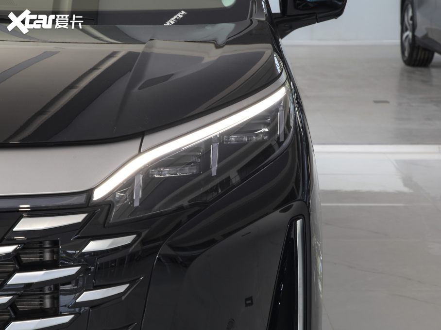 2025 DM-i 1.5T 180km ׿Խ