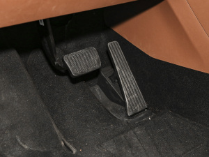 2025DM-i 1.5T 180km ׿Խ п؅^