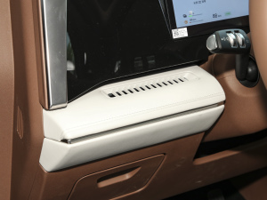 2025DM-i 1.5T 180km ׿Խ п؅^