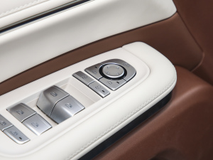 2025DM-i 1.5T 180km ׿Խ п؅^