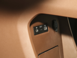 2025DM-i 1.5T 180km ׿Խ п؅^