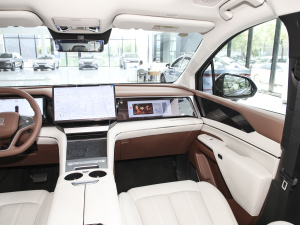 2025DM-i 1.5T 180km ׿Խ п؅^