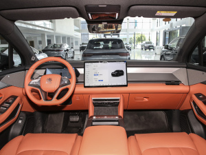 2025DM 200KM򌼤_Ş п؅^