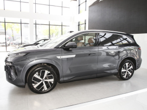 2025DM 200KM򌼤_Ş w^