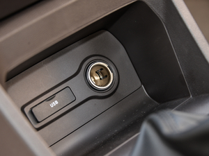 2018S 1.5L քm V п؅^