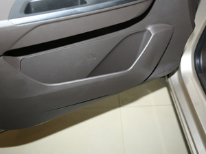 2019��1.5L �քӄ�ȡ��ⴰ܇ ��VI ǰ�T������g