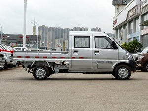 2020款1.5L 双排基本型 整体外观