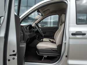 2020��1.5L �ք�(d��ng)������ ǰ�ſ��g