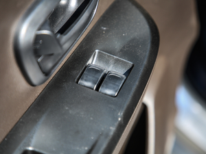 2020��1.2L ��ȡ�ͷⴰ܇ ���{܇�����ƅ^	