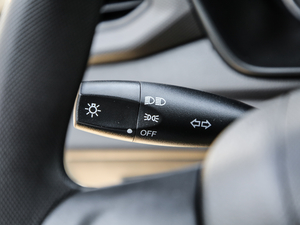 2020��1.2L ��ȡ�ͷⴰ܇ �п؅^