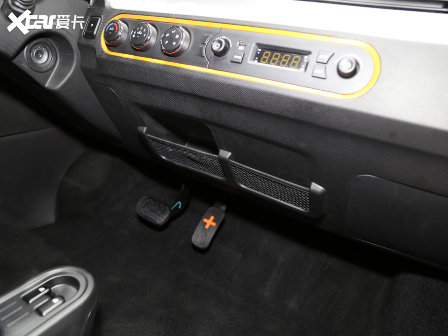 2020��������MINIEV �؄e��