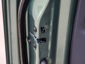 2021款1.5L 开拓型 空间座椅