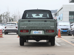 2021款1.5L 进取型 正后	