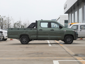 2021款1.5L 进取型 整体外观