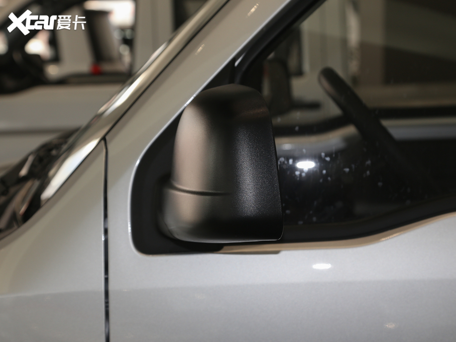 2021������s���¿� ��܇���l(xi��ng)�� 1.5L ����LV1