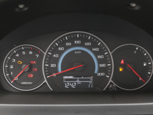 2021܇l 1.8L pLV0 п؅^