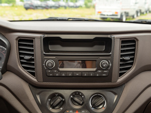 2021��1.5L ��ȡ��  �п؅^