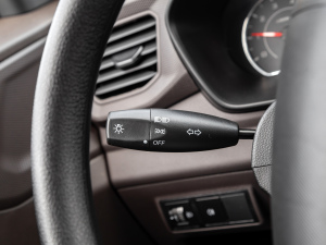 2021��1.5L ��ȡ��ⴰ܇ �п؅^