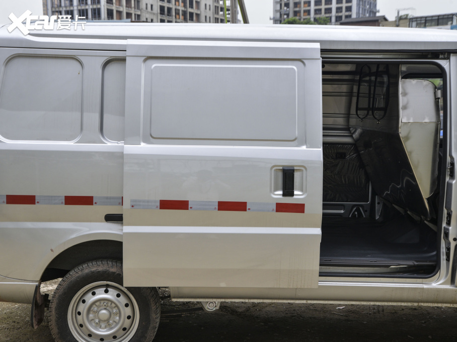 2021s L 1.5L ˜ͷⴰ܇ 2