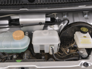 2021款加长版 1.5L 标准助力型 7座 其它