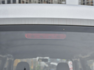 2021款加长版 1.5L 标准助力型 7座 细节外观