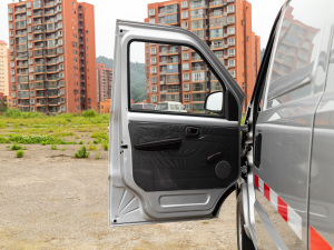 2021L 1.5L ͷⴰ܇ 2 g