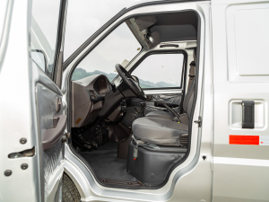 2021款加长版 1.5L 基本型封窗车 2座 空间座椅