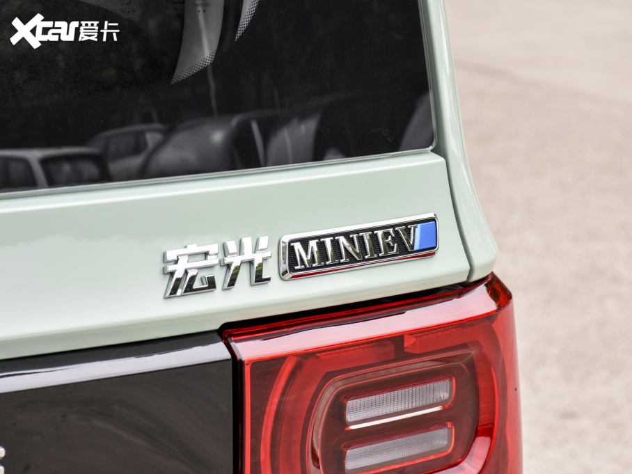 2022MINIEV R F