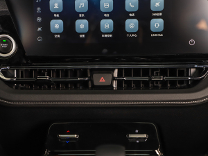 2022280T 1.5T CVTŞ {{