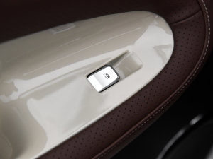 2023333km `Ϭ ܇ƅ^