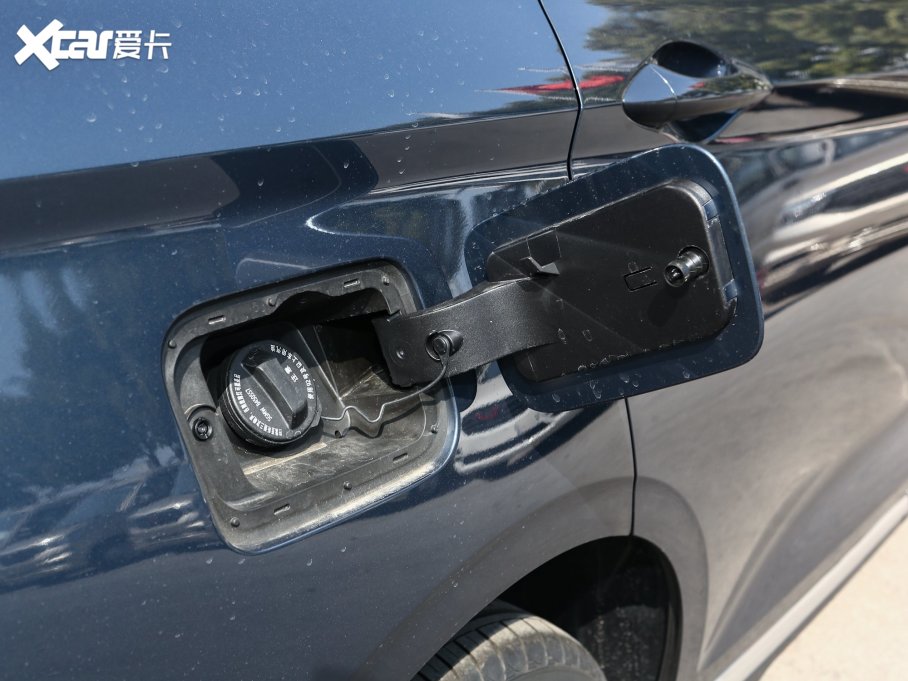 2023��P�� ���(d��ng)�K��� 2.0L DHT������