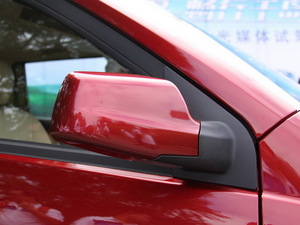 2010款1.2L 基本版 细节外观