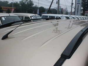 2010款1.4L 舒适版 车顶