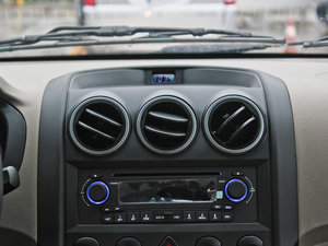 2010款1.4L 舒适版 空调出风口