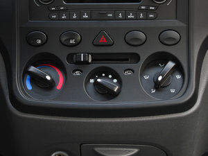 2010款1.4L 基本版 空调调节